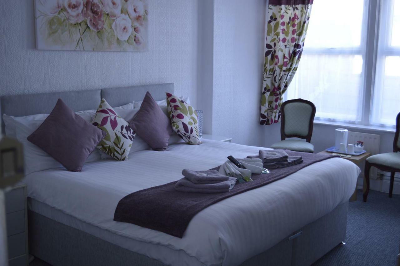 Sunnydale Hotel แบล็คพูล ภายนอก รูปภาพ